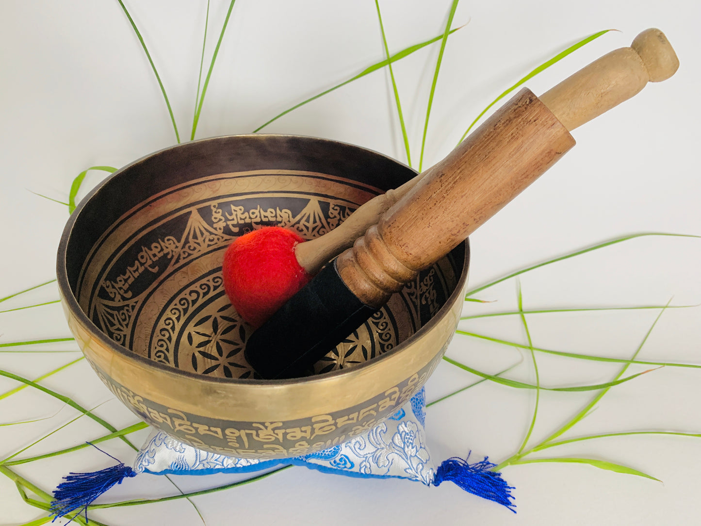 Handmade Singing Bowl - Konmay London