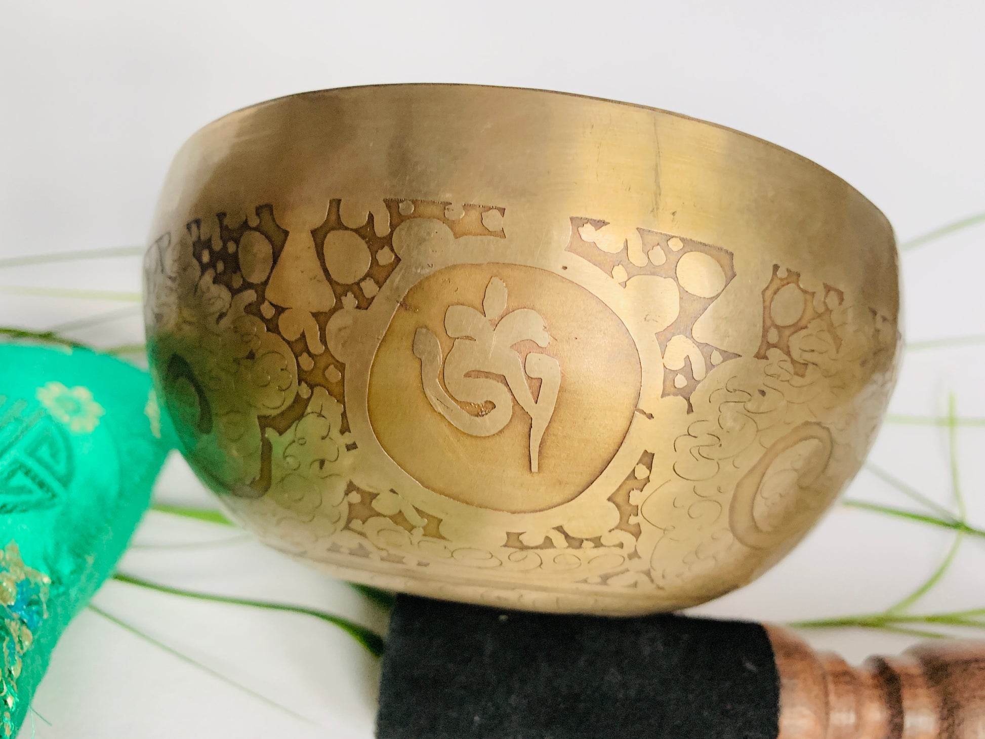 Handmade Singing Bowl - Konmay London