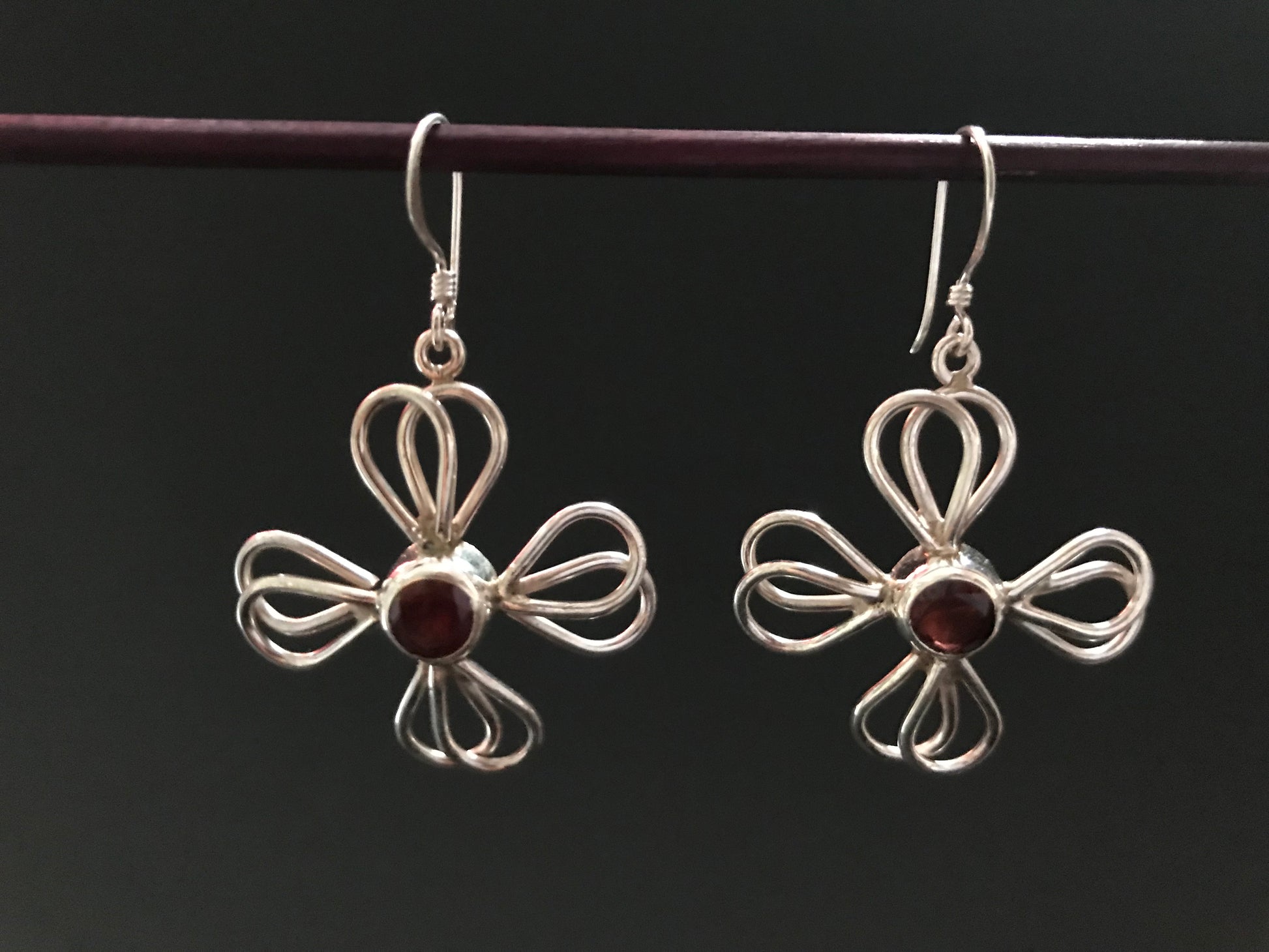 Handmade Tar Flower Earrings - Konmay London
