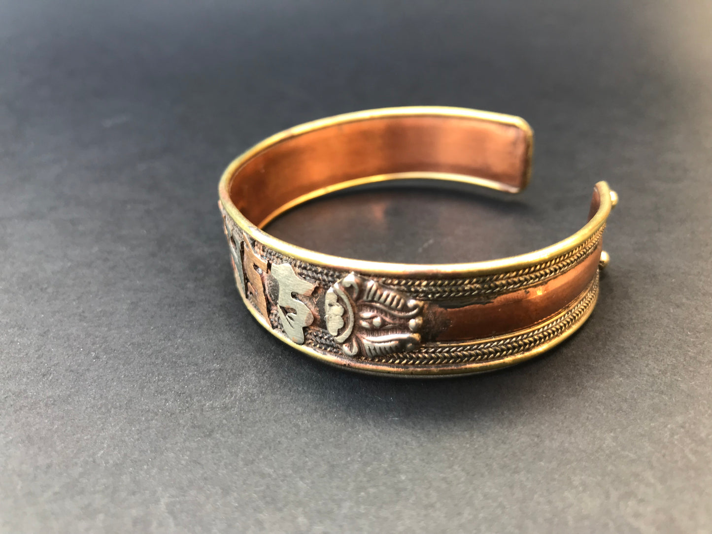Handmade Copper Brass Tibetan Scripted Om Ma Ne Pad Me Hum Healing Energy Bracelet - Konmay London