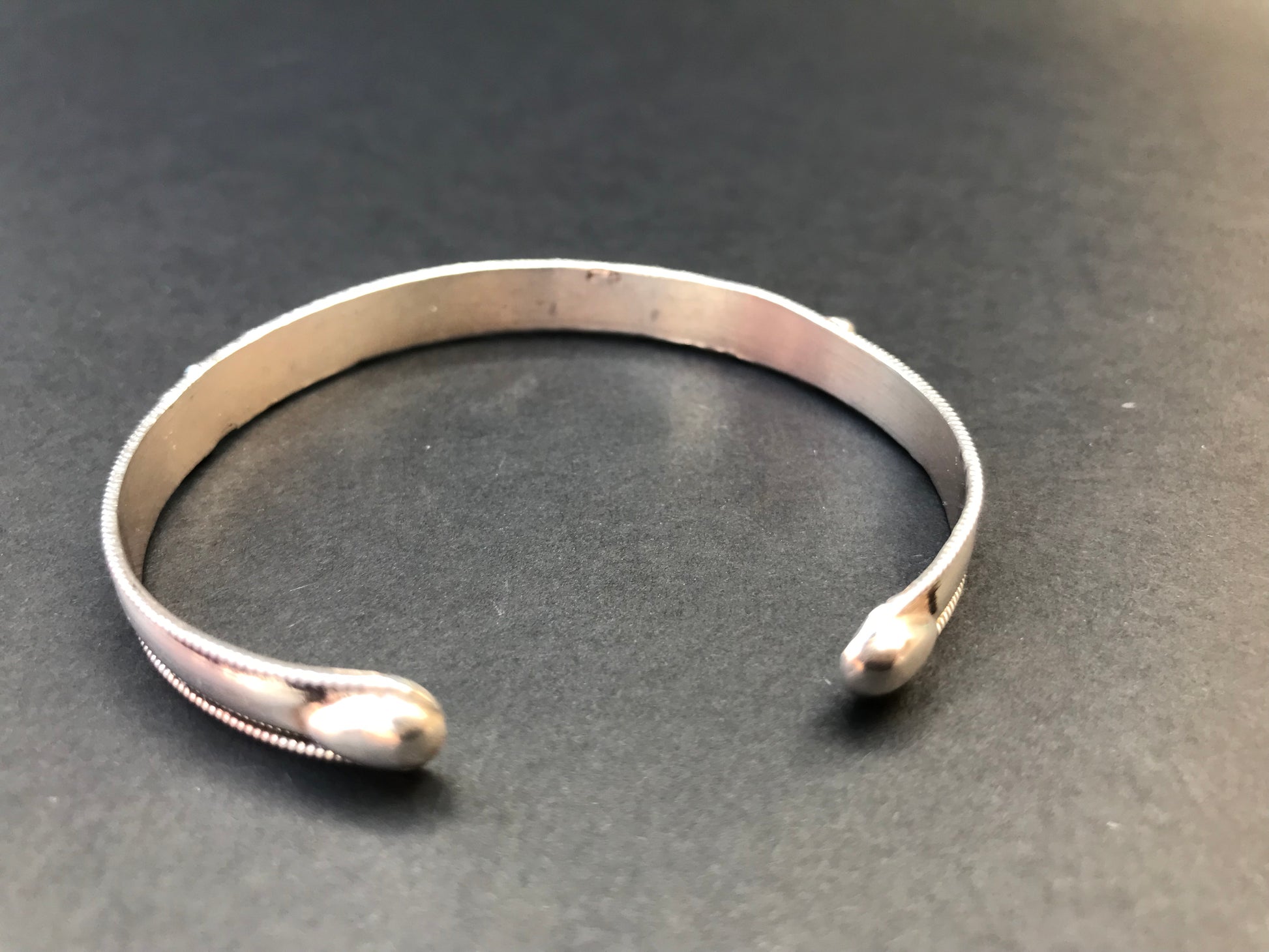 Handmade Flower 7 Gemstone silver Bangle Cuff Bracelet - Konmay London