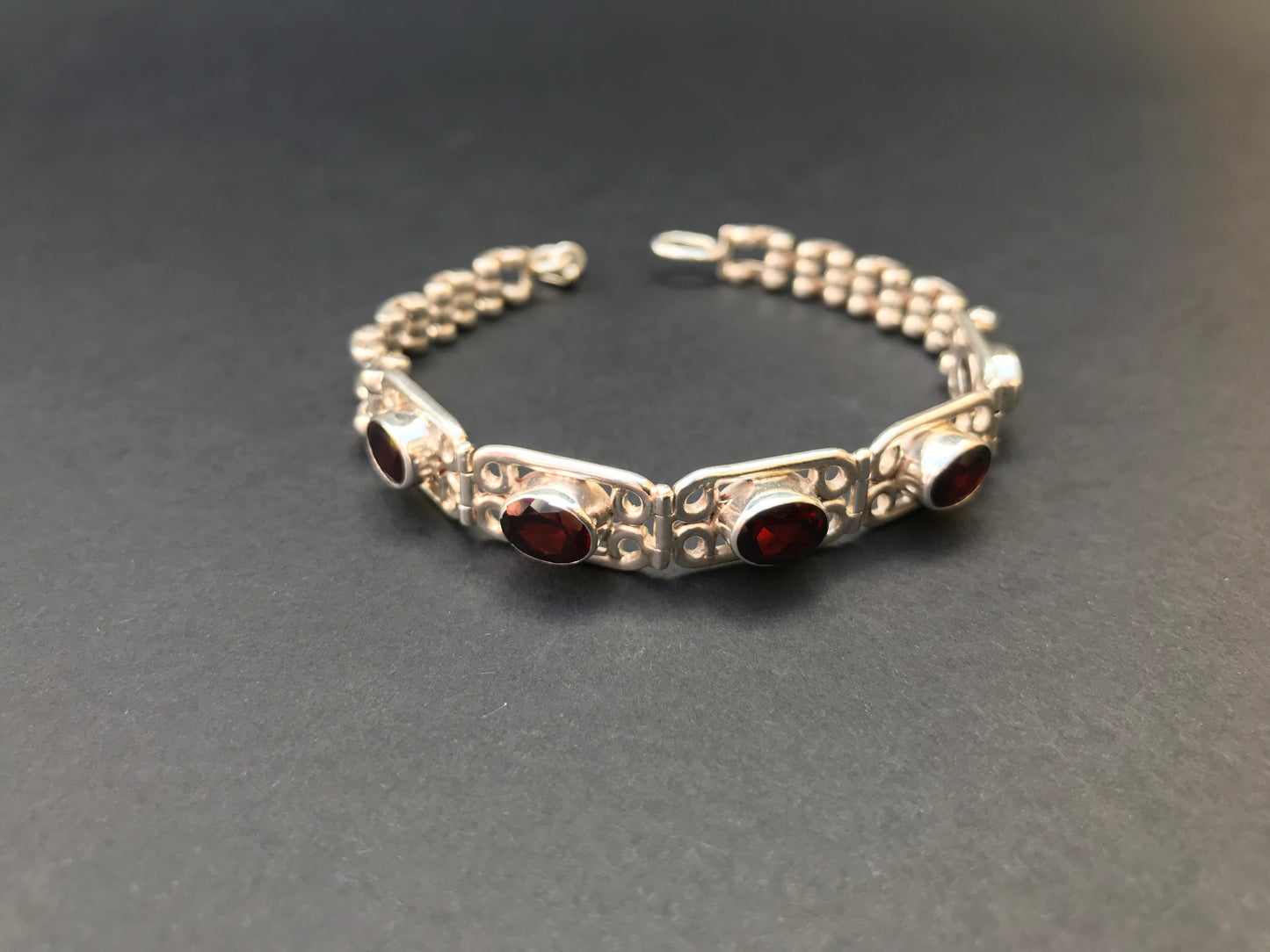 Handmade Chain Style 5 Gemstone Amethyst/Garnet Silver Bracelet - Konmay London