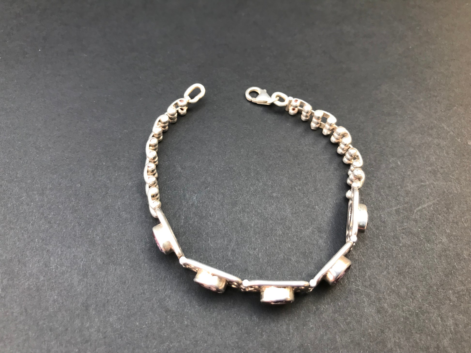 Handmade Chain Style 5 Gemstone Amethyst/Garnet Silver Bracelet - Konmay London