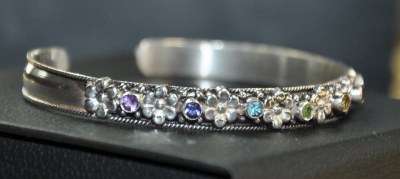 Handmade Flower 7 Gemstone silver Bangle Cuff Bracelet - Konmay London