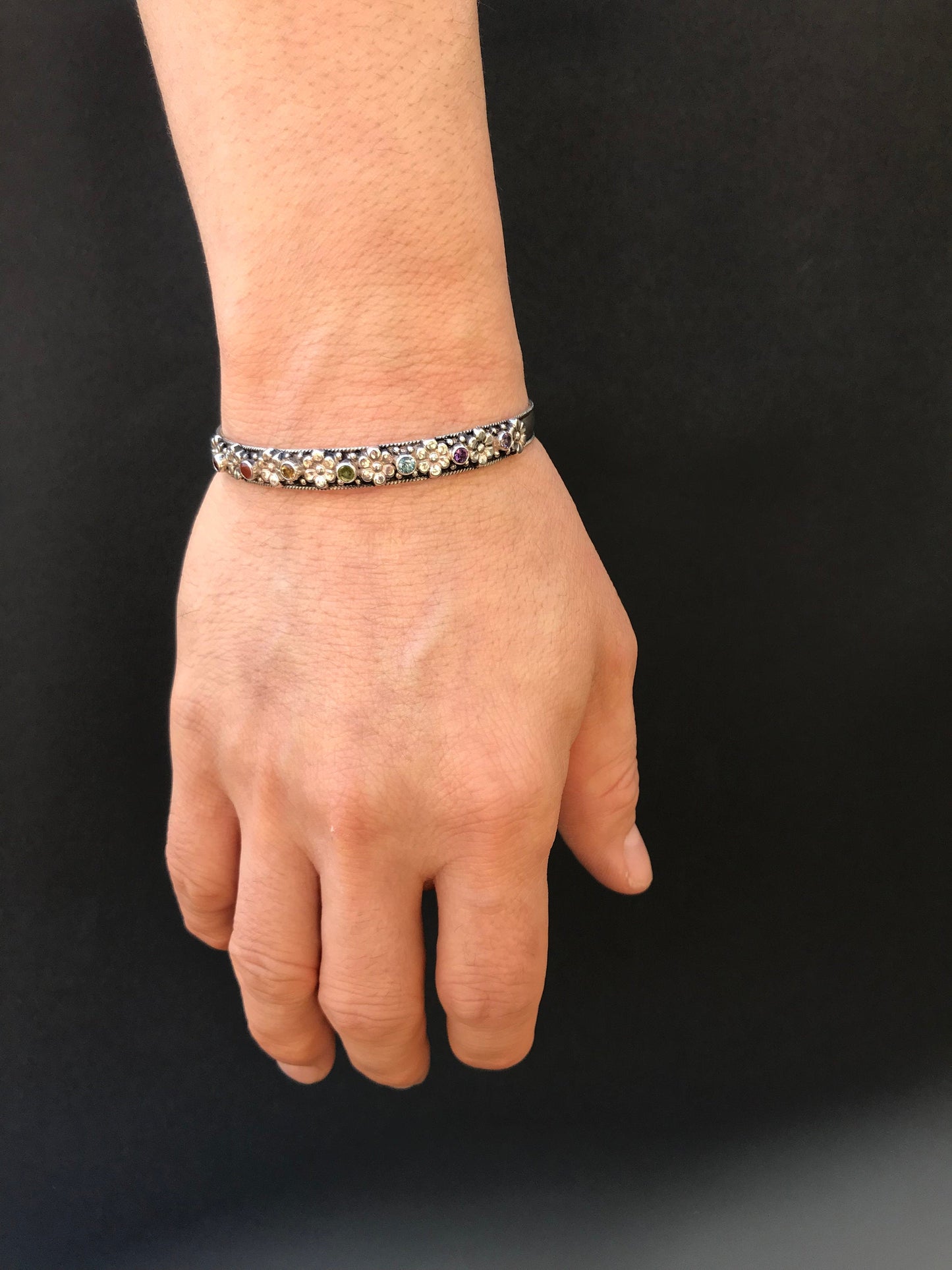 Handmade Flower 7 Gemstone silver Bangle Cuff Bracelet - Konmay London