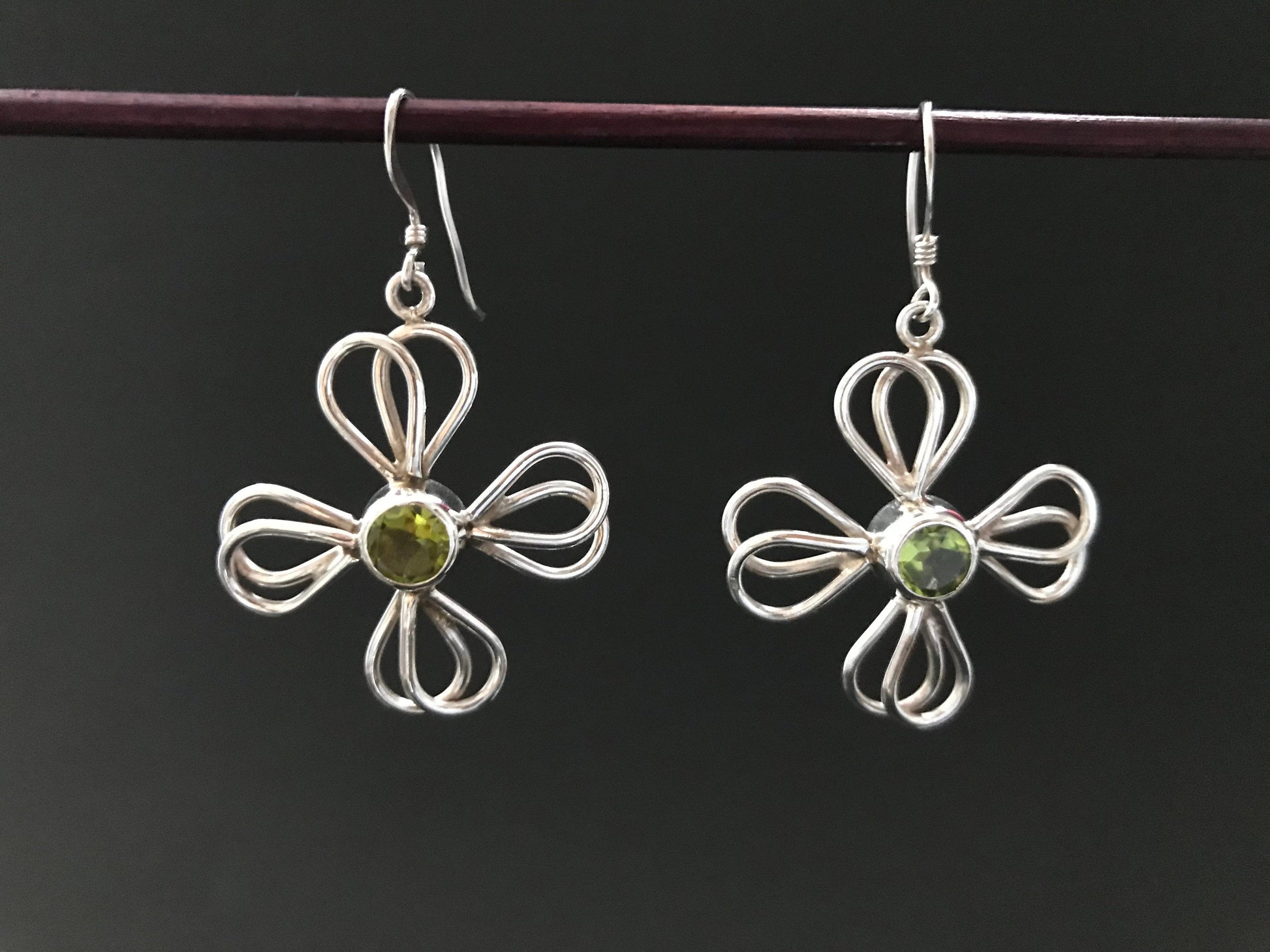 Handmade Tar Flower Earrings - Konmay London