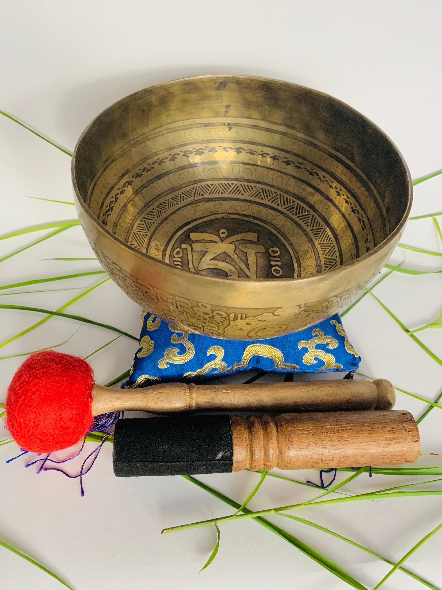 Handmade Singing Bowl - Konmay London